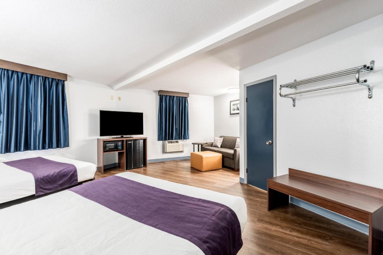Americas Best Value Inn Серси Экстерьер фото